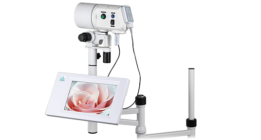 Кольпоскоп с видеголовкой и просмотровым устройством, консольный штатив